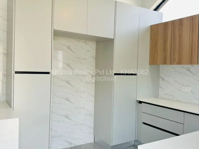 5 Bedroom House for Sale in Pomona, Harare