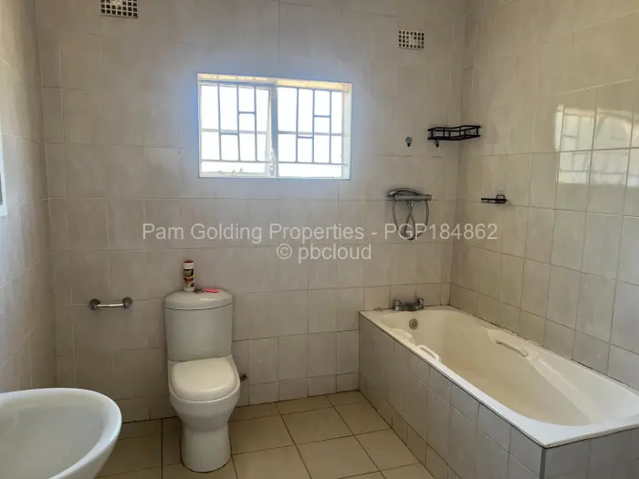 4 Bedroom House to Rent in Marlborough