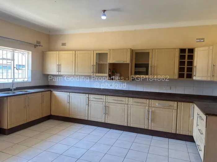 4 Bedroom House to Rent in Marlborough