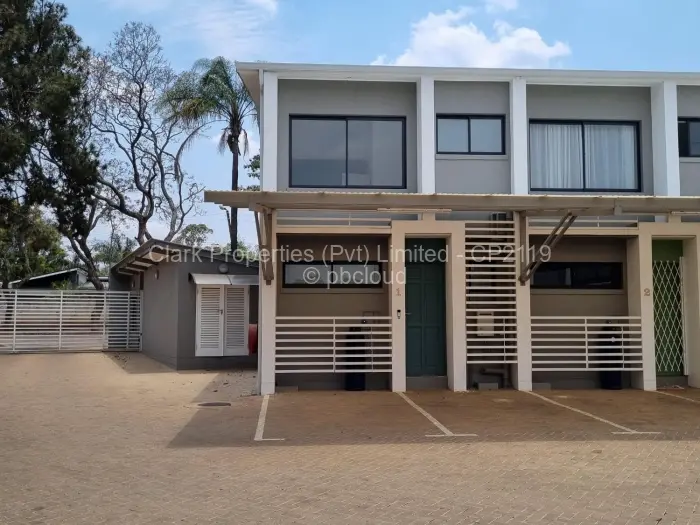 Flat/Apartment for Sale in Newlands, Harare