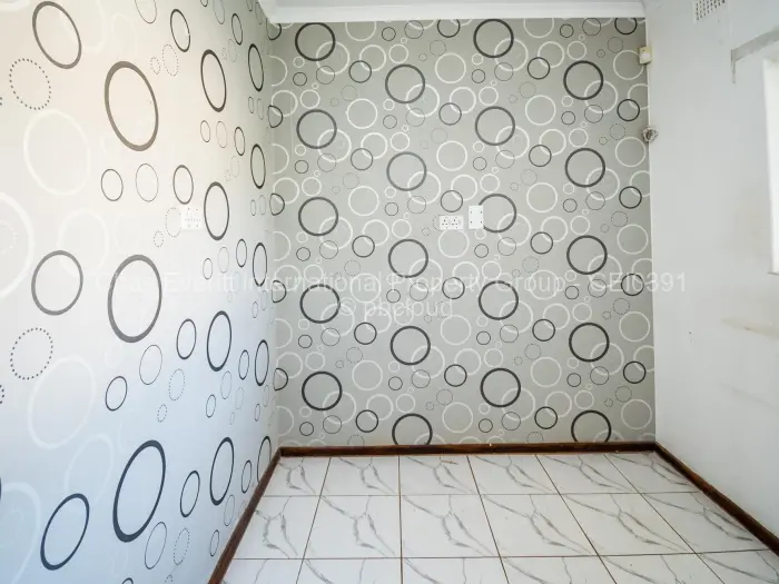 4 Bedroom House to Rent in Borrowdale