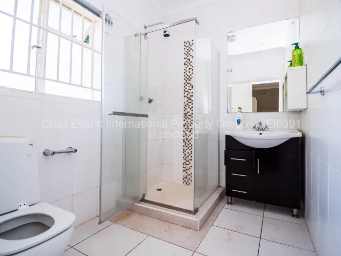 4 Bedroom House to Rent in Borrowdale