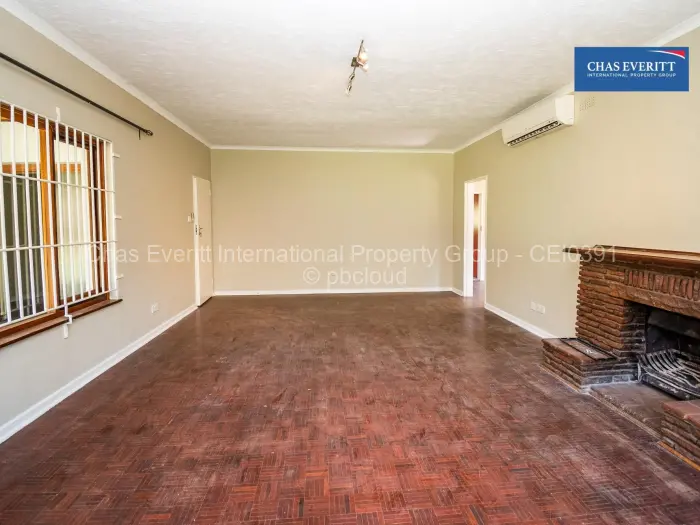 4 Bedroom House to Rent in Borrowdale