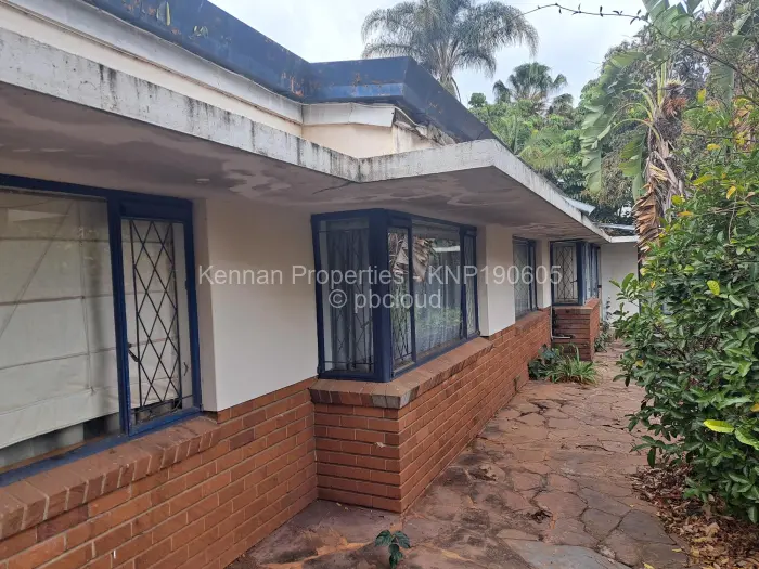 3 Bedroom House to Rent in Chisipite