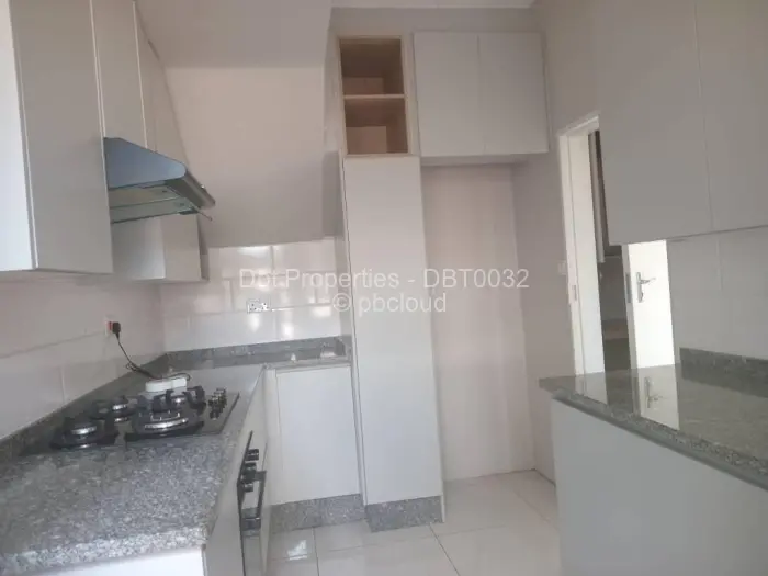 3 Bedroom Cottage/Garden Flat to Rent in Eastlea