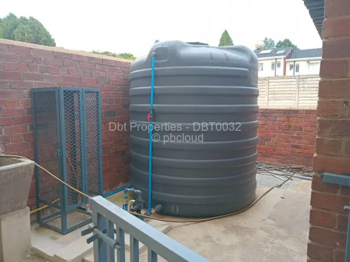 3 Bedroom Cottage/Garden Flat to Rent in Eastlea