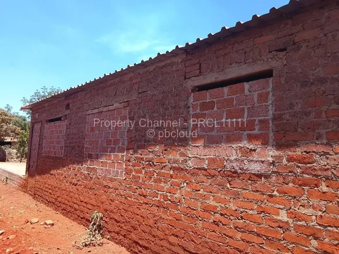 2 Bedroom House for Sale in Hatcliffe, Harare