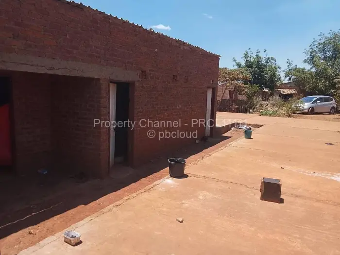 2 Bedroom House for Sale in Hatcliffe, Harare