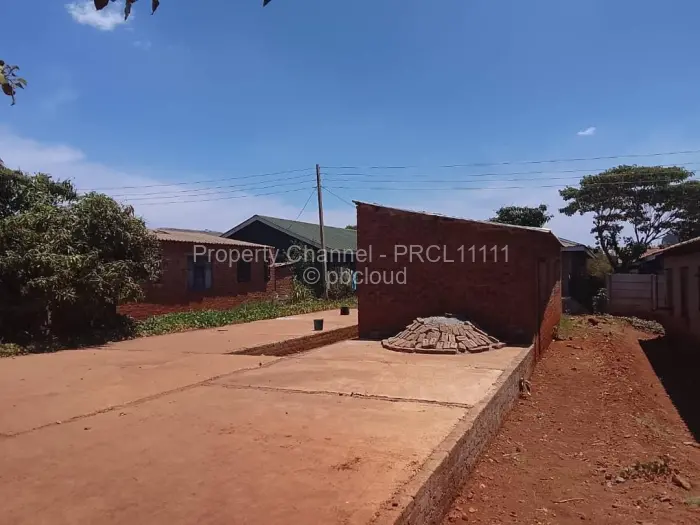 2 Bedroom House for Sale in Hatcliffe, Harare