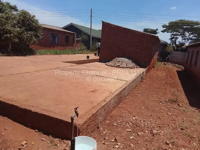 2 Bedroom House for Sale in Hatcliffe, Harare