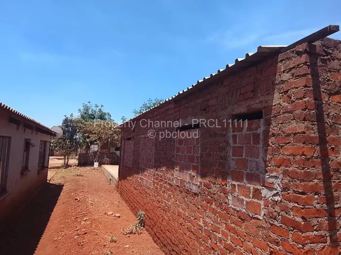 2 Bedroom House for Sale in Hatcliffe, Harare