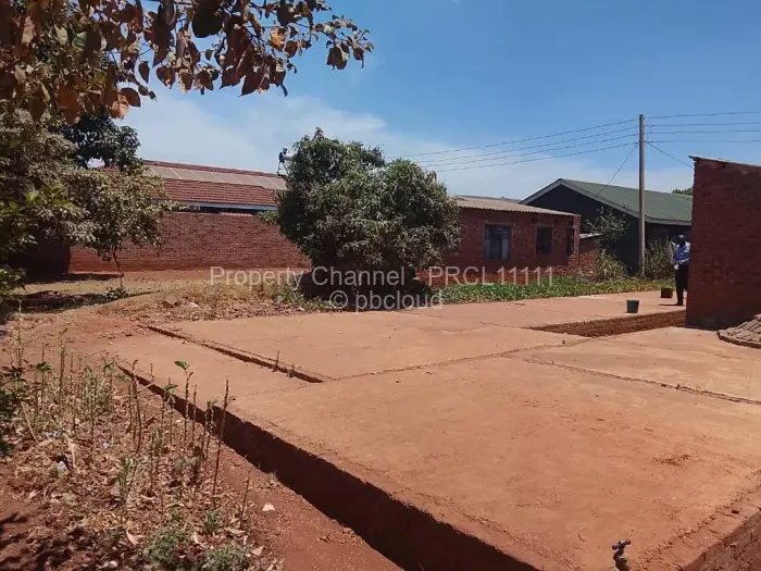 2 Bedroom House for Sale in Hatcliffe, Harare