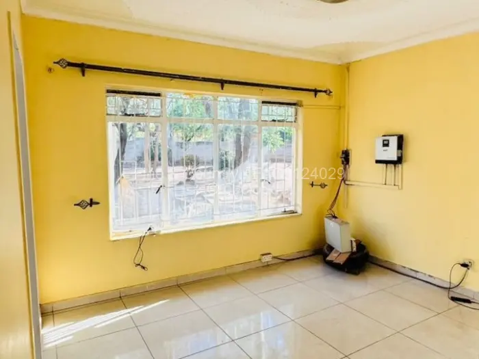 4 Bedroom House to Rent in Hatfield