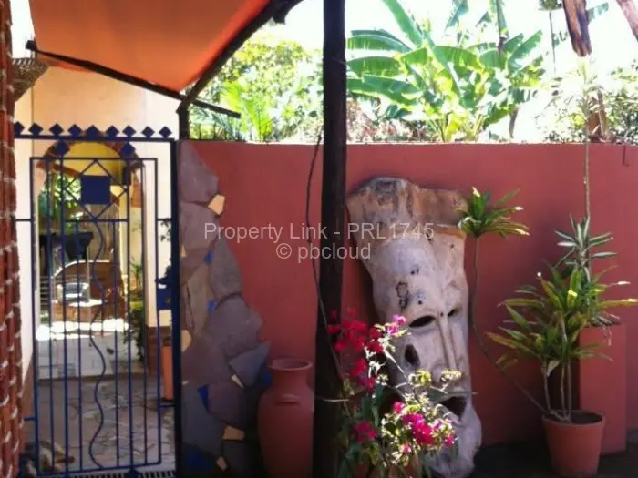 3 Bedroom House for Sale in Emerald Hill, Harare