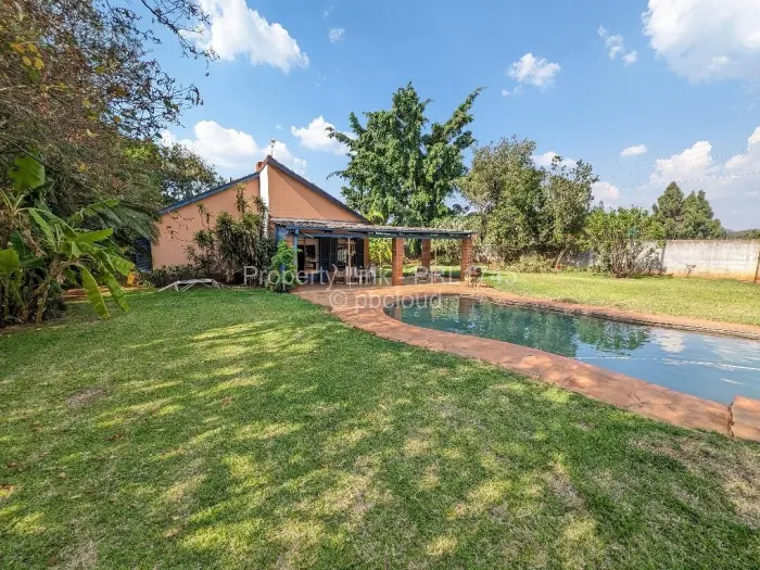 3 Bedroom House for Sale in Emerald Hill, Harare