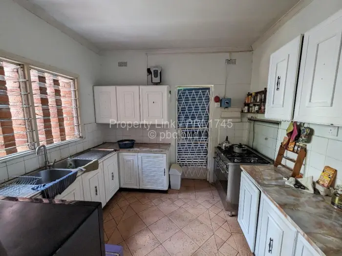 3 Bedroom House for Sale in Emerald Hill, Harare