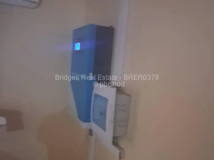 Commercial Property to Rent in Borrowdale