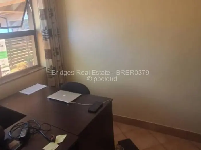 Commercial Property to Rent in Borrowdale