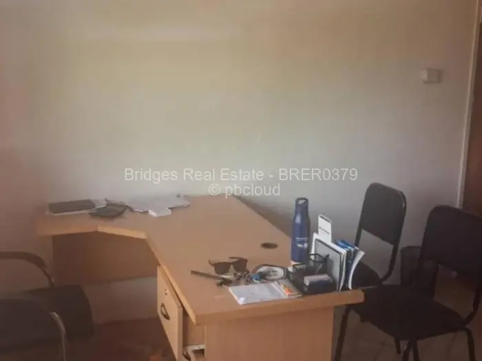 Commercial Property to Rent in Borrowdale