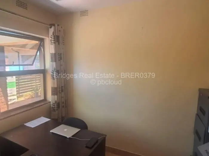 Commercial Property to Rent in Borrowdale