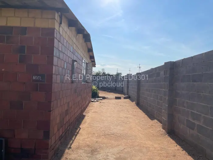 3 Bedroom House for Sale in Thorngrove, Bulawayo