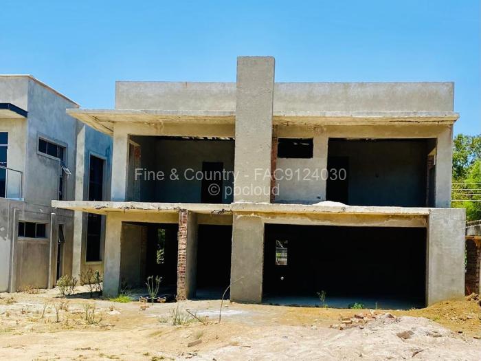 Townhouse/Cluster for Sale in Newlands, Harare