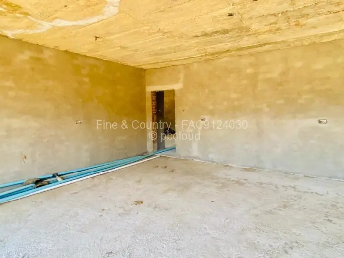 Townhouse/Cluster for Sale in Newlands, Harare