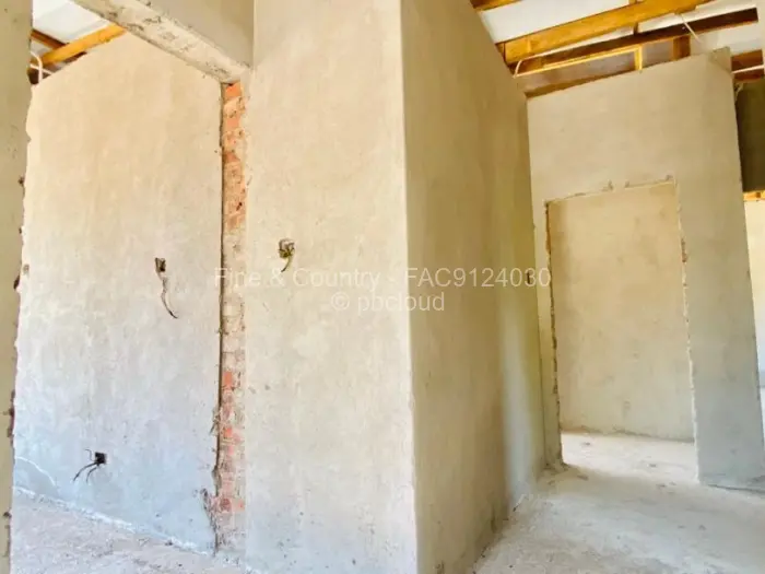 Townhouse/Cluster for Sale in Newlands, Harare