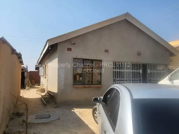 3 Bedroom House for Sale in Damofalls, Damofalls