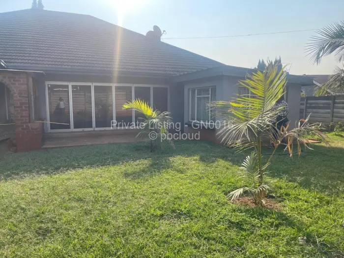 3 Bedroom House for Sale in Upper Hillside, Harare