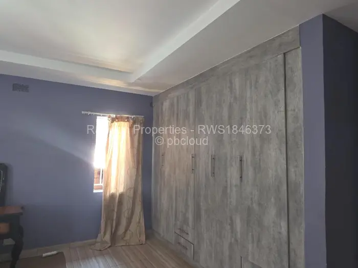 4 Bedroom House for Sale in Madokero Estates, Harare