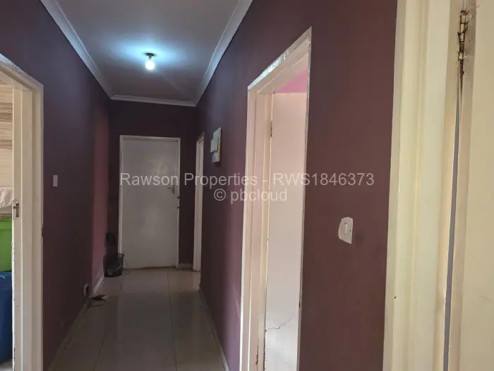 4 Bedroom House for Sale in Madokero Estates, Harare