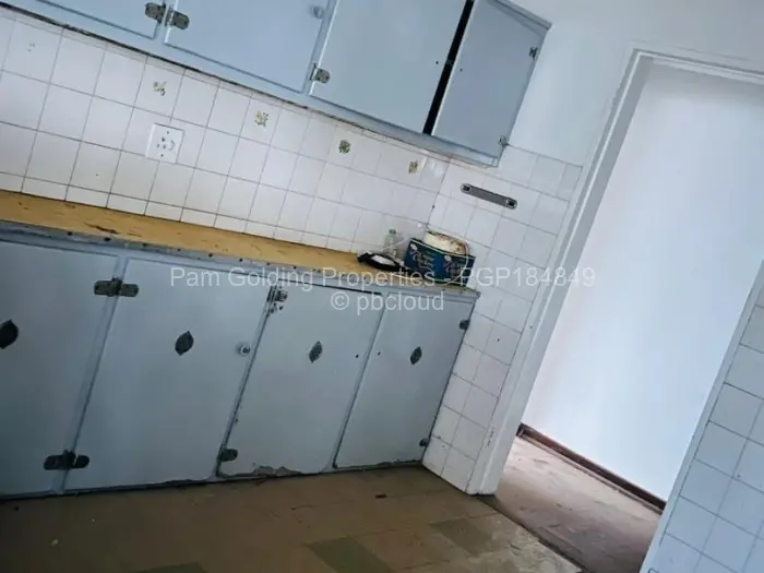 3 Bedroom House for Sale in Morningside Byo, Bulawayo