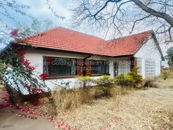 3 Bedroom House for Sale in Morningside Byo, Bulawayo