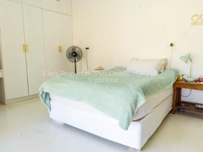 4 Bedroom House for Sale in Borrowdale, Harare