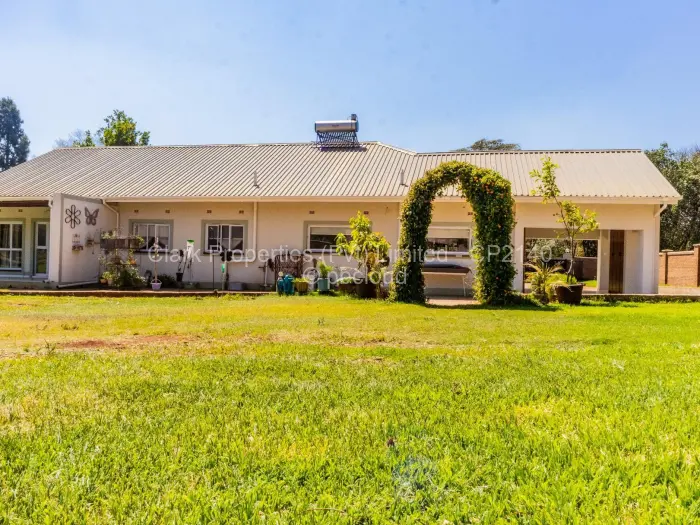 4 Bedroom House for Sale in Borrowdale, Harare