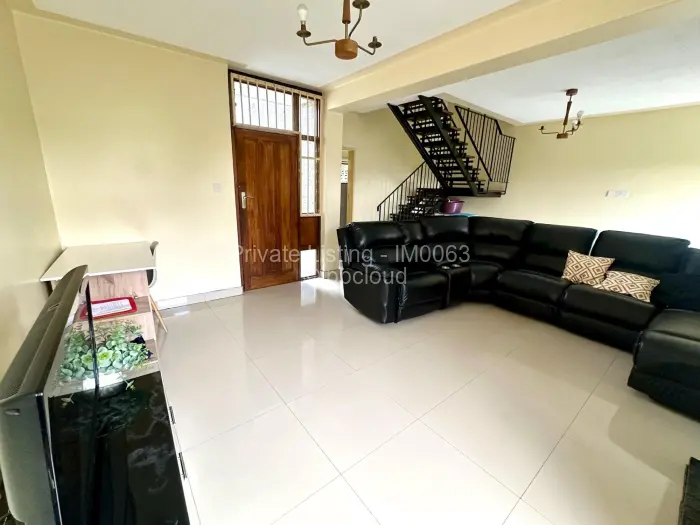 Townhouse/Complex/Cluster to Rent in Strathaven, Harare