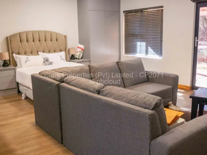 Townhouse/Cluster for Sale in Greystone Park, Harare