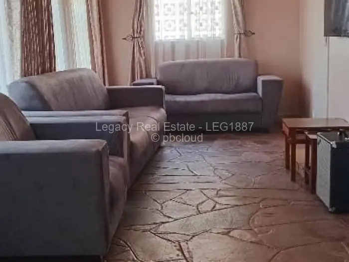 5 Bedroom House to Rent in Greystone Park