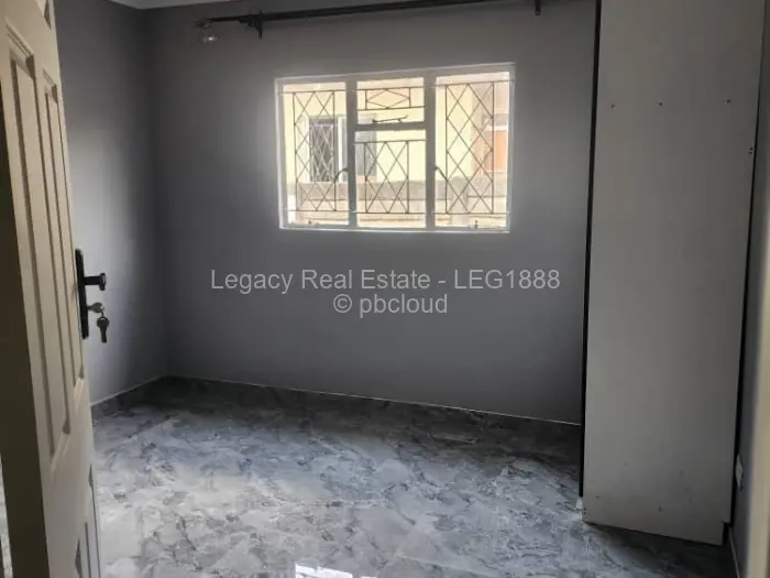 3 Bedroom House to Rent in Mufakose