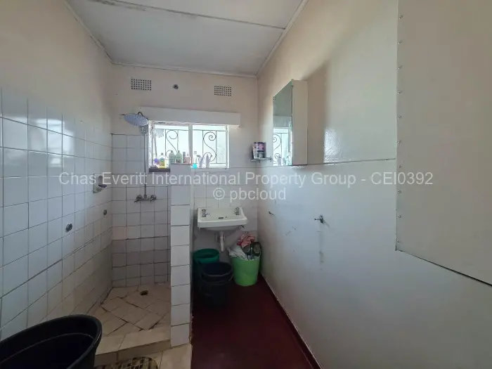 3 Bedroom House for Sale in Bradfield, Bulawayo