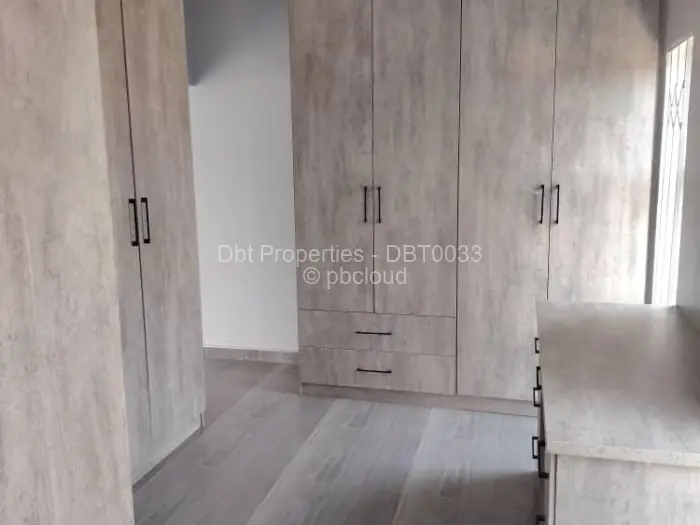 4 Bedroom House for Sale in Dawnview Park, Harare