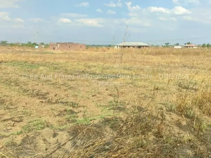 Residential Stand for Sale in Norton, Norton