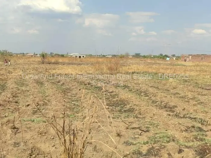 Residential Stand for Sale in Norton, Norton