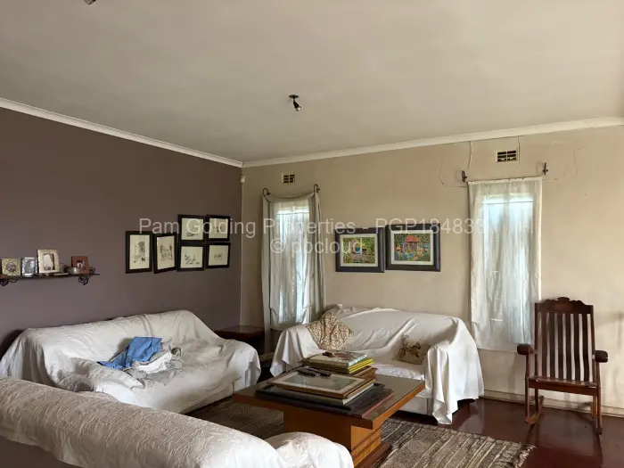 5 Bedroom House for Sale in Emerald Hill, Harare