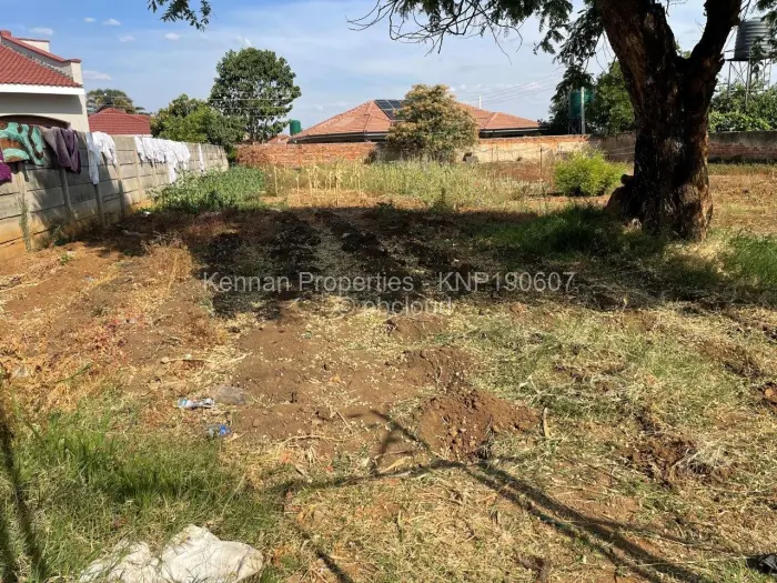 Farm/Plot for Sale in Bluff Hill, Harare