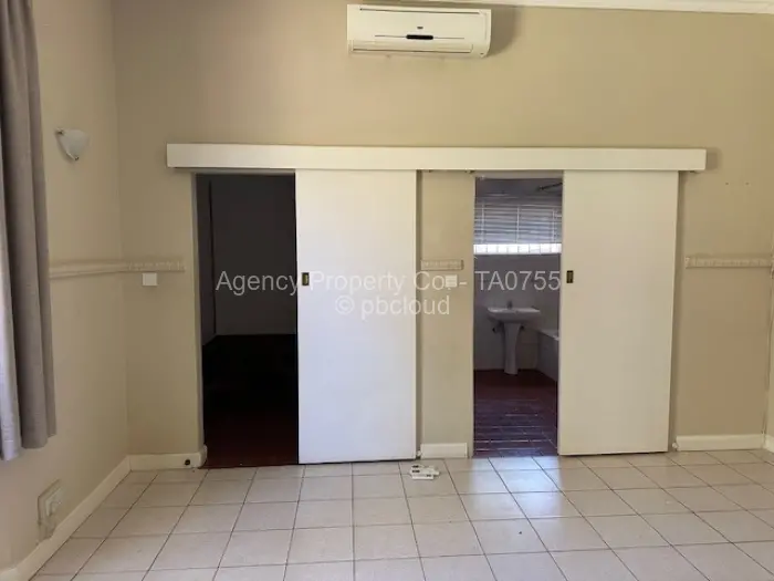 4 Bedroom House to Rent in Borrowdale