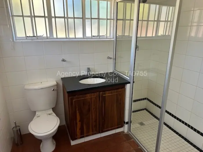 4 Bedroom House to Rent in Borrowdale