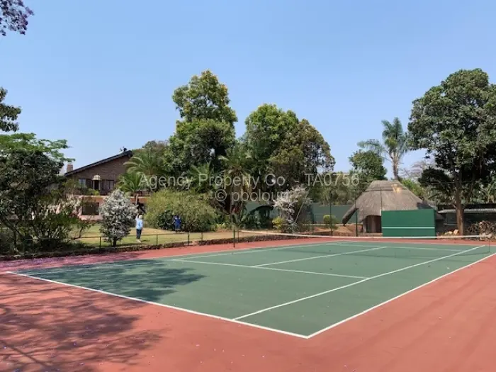 5 Bedroom House to Rent in Highlands