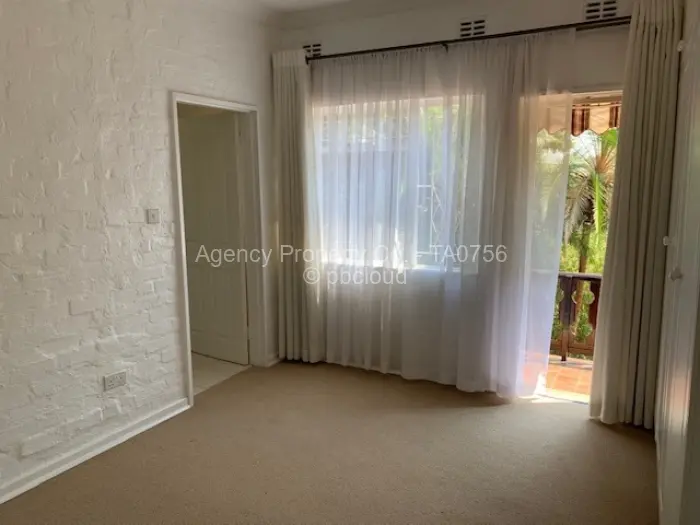 5 Bedroom House to Rent in Highlands